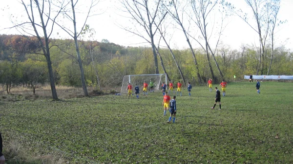 Nekompletni dubljani poraženi na svom terenu, Opštinska liga Trstenik