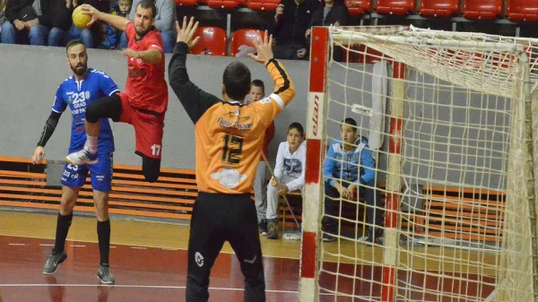 Radnički poražen u triler završnici, Super B liga Istok-Zapad