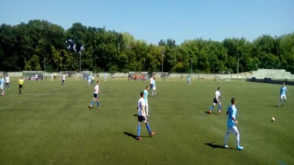 Puklo i na Banovom brdu!, Omladinska liga Srbije