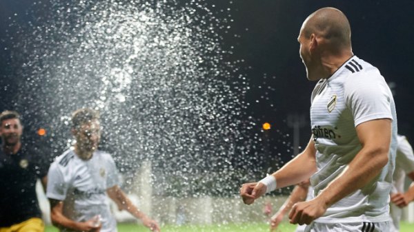 Čukarički slavio u Subotici golovima Mudrinskog i Ovusua, Superliga Srbije