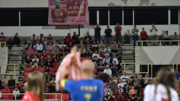 Za kraj sezone: Emotivni oproštaj kapitena Radničkog i blistavi odlazak Čumića, Linglong  Superliga Srbije