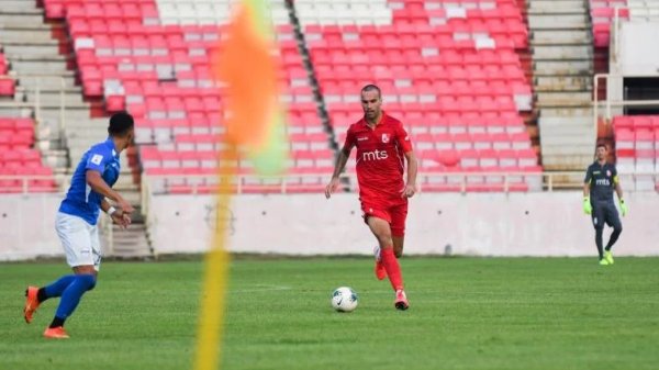 Radnički poklekao u nadoknadi: Crveni karton, odbranjen penal i prekid u Ivanjici, Linglong Superliga Srbije