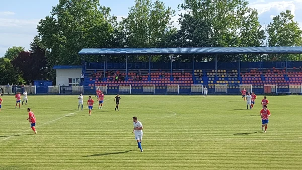 Sremci spas od ispadanja traže u poslednjem kolu, Beogradska zona