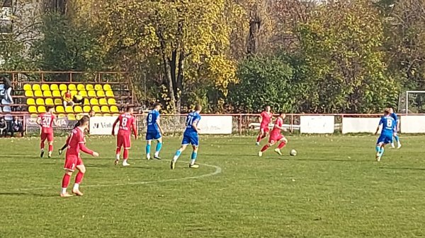 Lagana četvorka Novobeograđana protiv Timoka, Prva liga Srbije