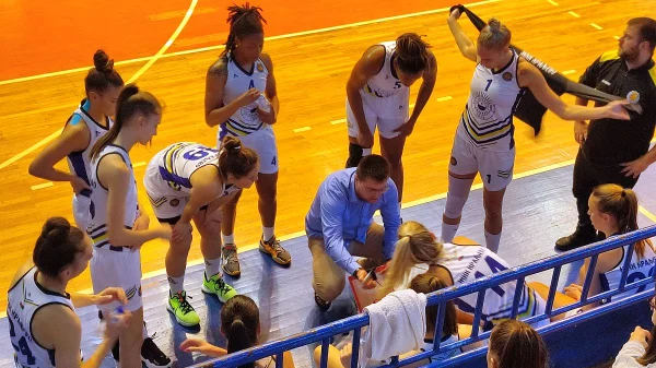 Art klasa za "malene", Prva ženska liga Srbije - Play Off