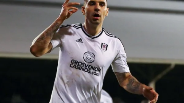 Mitrović 38. golom u sezoni doneo novu pobedu Fulamu, Engleska: Championship