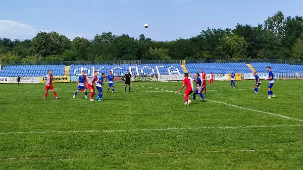 Makazice Kaličanina za remi, Kadetska liga Srbije