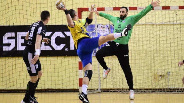 "Crno-beli" u finišu slomili raspoložene Vranjance i zadržali maksimalan učinak u domaćem prvenstvu, Super rukometna liga